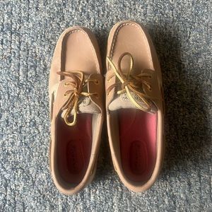 Women’s Sperry Topsiders